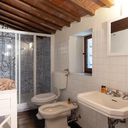 Casale Il Monte * Villamagna (Florence)