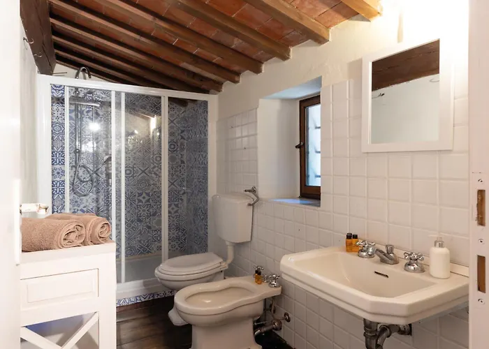 Casale Il Monte * Villamagna (Florence)